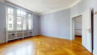 Stilaltbau mit Gewerbeeinheit nahe Holzhausenviertel