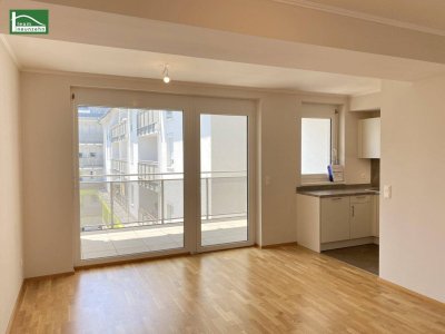 Innenhof-3-Zimmer Wohnung mit großer Loggia und privater Dachterrasse! Wohnen im Mautner-Markhof nahe S-Bahn und Zentrum
