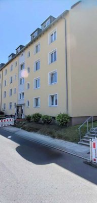 3-Zimmer-Wohnung in Hof – ideal für WG oder Paar – Einbauküche vorhanden