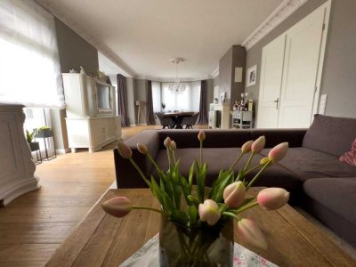 Einzigartige Stadtvilla mit großem Garten und Baugrundstück in Fallersleben