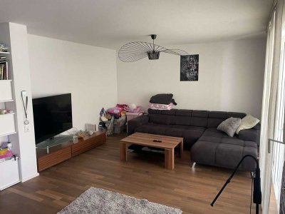 Möblierte Erdgeschosswohnung mit schönem Garten zu vermieten
