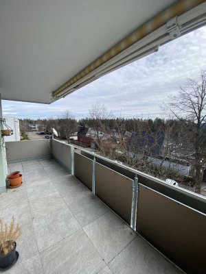 Familienfreundliche, sonnige 4-Zimmer-Wohnung mit Panoramabalkon aus erster Hand