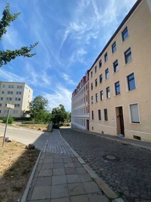 Studenten aufgepasst!! WG-geeignete Wohnung in Magdeburgs Altstadt nah der Elbe