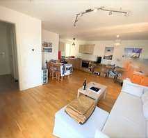 XXL Traumhaft Terrasse l Helle 2 ZKB 74,39 m²  l  im Stadtkern  l Gäste WC l EBK