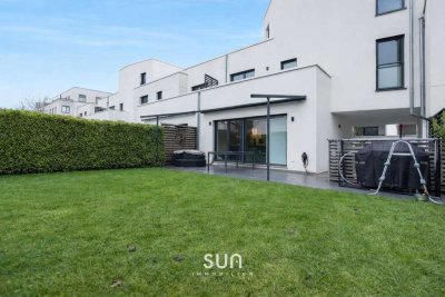FAMILIENWOHNEN DER EXTRAKLASSE - Exklusives Familienhaus in Riedberg mit Garten