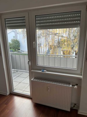 Bad Nauheim: Neu sanierte 2-Zimmerwohnung mit Balkon