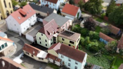 Charmantes Einfamilienhaus im Herzen von Rottendorf mit Innenhof, Garage & Garten