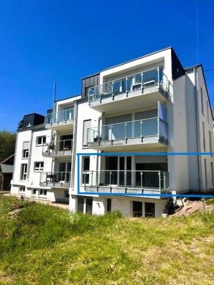 Neubau Erstbezug 83 qm EG 3 Zimmer-Wohnung mit Balkon und Panoramablick in Kernscheid ab sofort!
