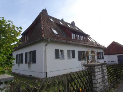 Großzügiges helles Einfamilienhaus mit zwei Garagen in ruhiger Lage - Schwaig/Behringersdorf bei ...