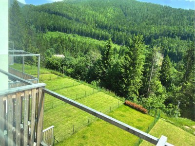 25 – Sonnige Dachgeschoss-Maisonette am Semmering – Ihr Panorama-Paradies – Provisionsfrei mit Zweitwohnsitzwidmung