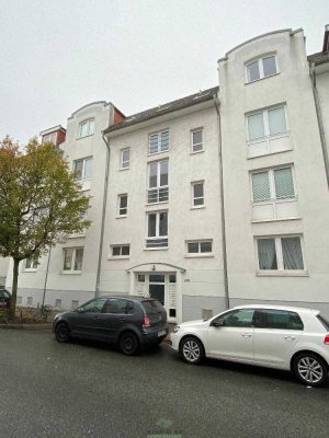 Gemütliche Ein-Zimmer Wohnung mit Balkon und Einbauküche in der Neustadt