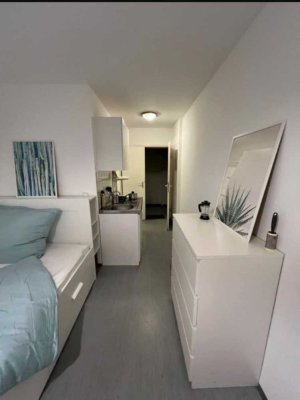 Möblierte 1-Zimmer-Wohnung mit Balkon & EBK in Erlangen – Sofort bezugsfrei, 26 m²