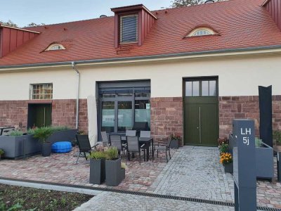 Exklusives Reihenhaus mit EBK im Hofgarten Karee