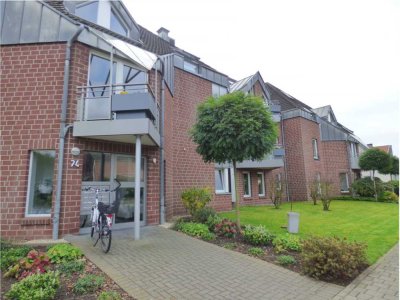 Schöne und gepflegte 3-Zimmer-Maisonette-Wohnung mit Balkon in ruhiger Lage in Duisburg-Großenbaum