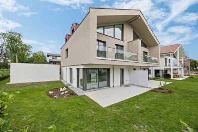 Design Neubau Chalet-Haushälfte mit Doppelgarage und Loisachblick