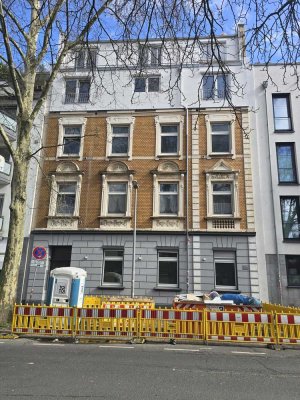 2 Maisonette-Wohnungen in neu ausgebautem Dachgeschoss