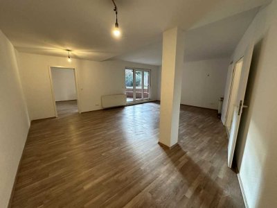 *NEU* Wunderschöne 2-Zimmerwohnung mit Terrasse in Hoppegarten