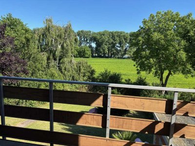 Rheinblick - Modernisierte 3-Zimmer-Wohnung im 1. OG