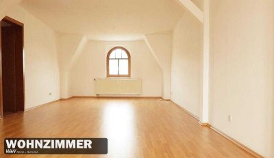 1 Monat Kaltmietfrei* Wohnen am Schwanenteichpark! 3-Raum Dachgeschoss Wohnung wartet auf Sie.