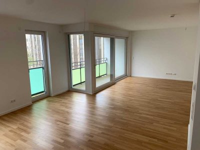 Moderne 3-Zimmer Wohnung mit Balkon im 4. OG in Berlin-Lichtenberg