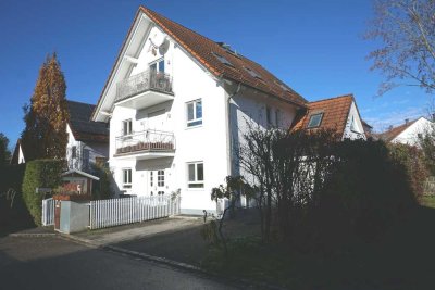 Luxus trifft Lage: Freistehendes EFH mit Spa, Garten & Kamin in Puchheim