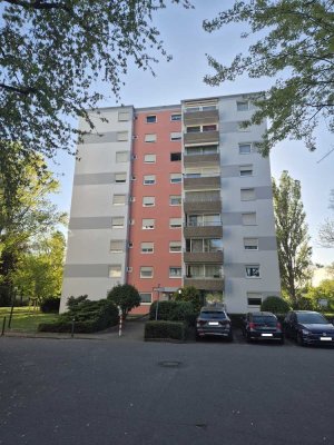 Lichtdurchflutete 3‑Zi.‑ETW. von privat mit schönen Weitblick über FT & den Pfälzer Wald