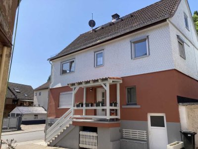 Attraktives 8-Zimmer-Zweifamilienhaus in Lützelbach-Seckmauern