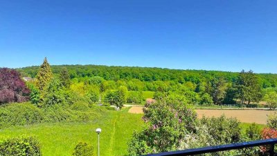 Stuttgart-Hoffeld: Herrlich - unverbaubarer Blick ins Ramstal - 1 Familienhaus mit Garten & Garage