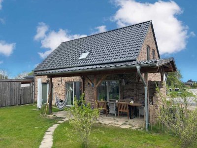 Bezugsfertiges Einfamilienhaus in kinderfreundlicher Lage!
