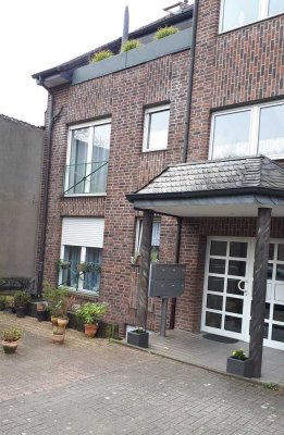 Sehr gepflegte 2-Raum-Wohnung in Meerbusch-Osterath