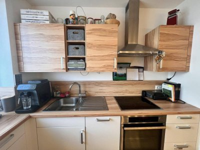 ++ tolle ETW im Erdgeschoß mit eigener Terrasse und Carport-Stellplatz++
