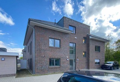 Küstennah und modern: Exklusive 2-Zimmer-Neubauwohnung mit Einbauküche in Hooksiel