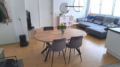 Schöne moderne 2 Zimmerwohnung im EG inkl. Küche