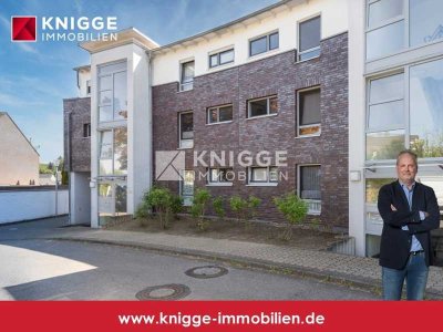 +++ 3271c - Neuer Preis - Besondere 2-Zimmer-Wohnung in Citynähe mit Balkon/Terrasse und TG-Stellpla