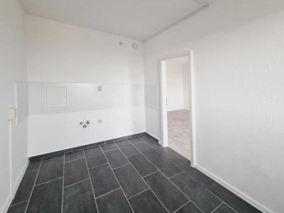 Ihr neues Zuhause: 3 Zimmer, großer Balkon & helle Küche! "AB Oktober verfügbar"