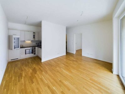 Zentrale 2-Zimmer-Wohnung mit Balkon und grünem Innenhof - ideal für Singles & Paare | MaryAnn