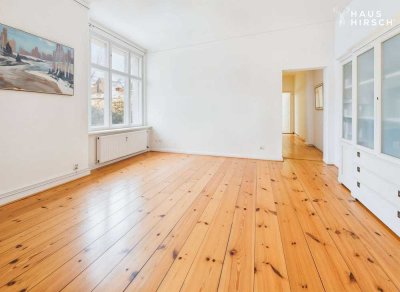 Altbaucharme: Vier Zimmer für Familien in ruhiger Innenhoflage