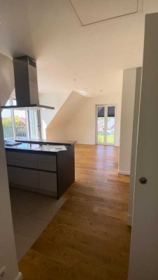 Moderne Neubauwohnung mit Dachterrasse & hochwertiger Ausstattung in Bergstedt