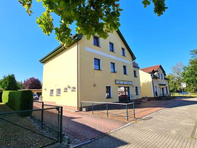 PROVISIONSFREI + WOHN - UND GESCHÄFTSHAUS IN GRÜNHEIDE (MARK) - VIS A VIS VOM WERLSEE! POTENTIAL!