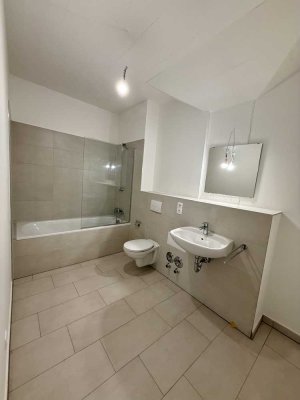 Zentrale Wohnung mit Balkon, Elbblick und praktischer Aufteilung in attraktiver Lage Magdeburg