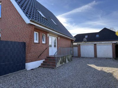 +++ Leben auf dem Lande in frisch renovierte Erdgeschosswohnung mit Keller, Garage und Garten +++