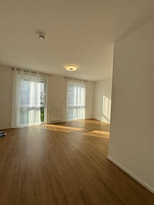 Schicke 3 Zimmer wohnung mit EBK und Balkon