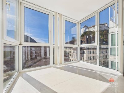 Hochwertig ausgestattete 4-Zimmer Wohnung im Zentrum