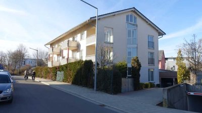 Moderne, lichtdurchflutete Architekten 4 Zimmer Wohnung, 2-stöckig incl 33 qm SouterrainApartment