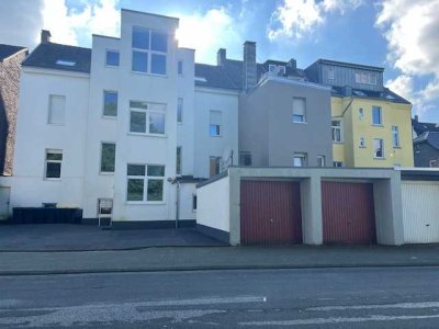 Solingen  - MODERNE -  6 x  EIGENTUMSWOHNUNGEN- + PKW Stellplatz oder Garage