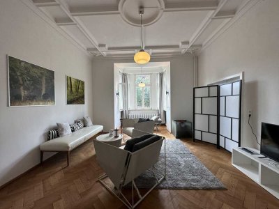 Traumhaftes Altbau Palais am Theater