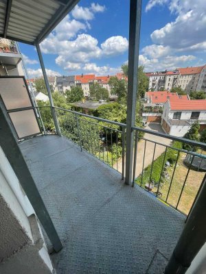 Eine Dreiraumwohnung in Leipzig Schleußig ab sofort / keine WG
