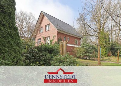 Traumhaftes Einfamilienhaus mit liebevoll angelegtem Garten in Hanglage