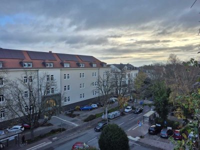 3-Zimmer-Whg auf der Promenade mit EBK & Balkon