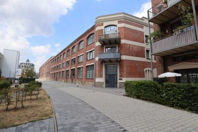 Bezugsfrei ab 01.10.2025 - 4 Raumwohnung in den historischen Bleichert Werken